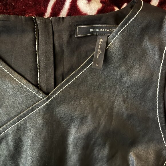 BCBGMAXAZRIA “Luella” Faux Leather Peplum Top with white topstitching - Picture 3 of 3